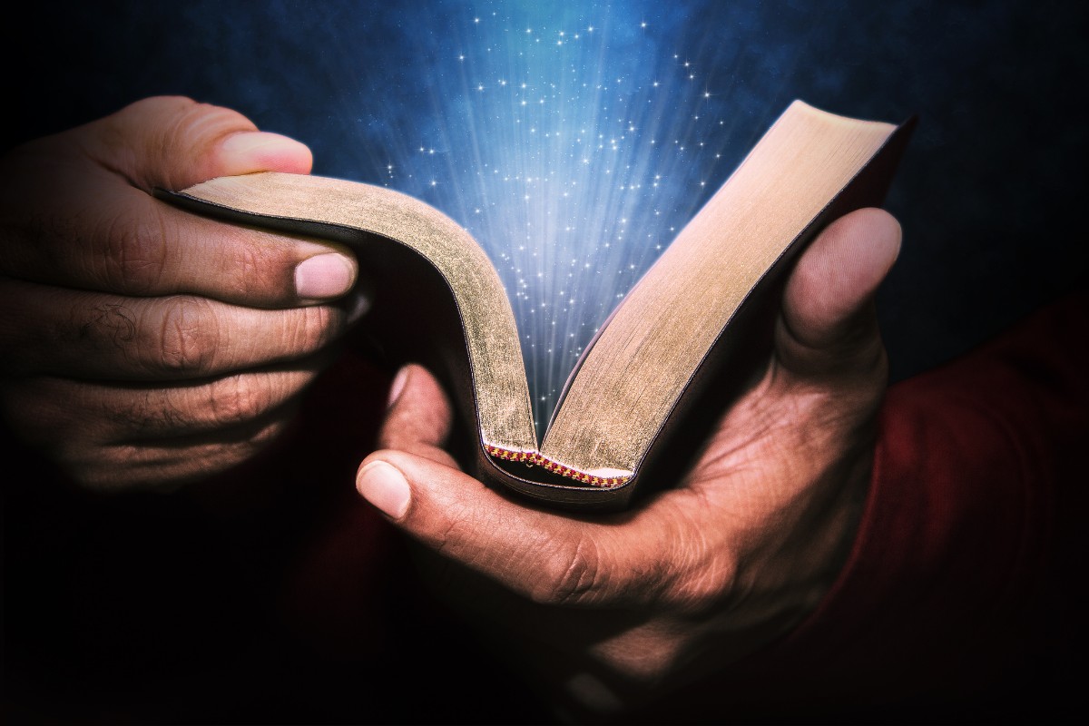 Como a Bíblia é um Livro Sempre Novo e Inesgotável