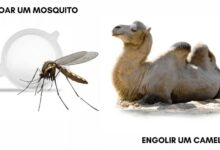 coar um mosquito e engolir um camelo