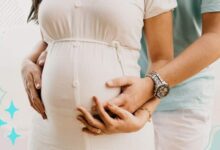 mulheres salvas dando a luz filhos