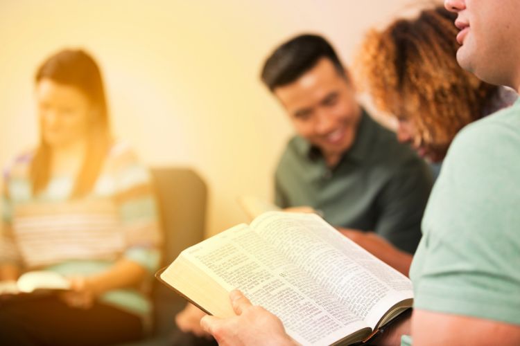 38 Temas para culto de Ensino da palavra de Deus