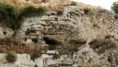 Onde Jesus foi Crucificado - Gólgota Lugar da Caveira