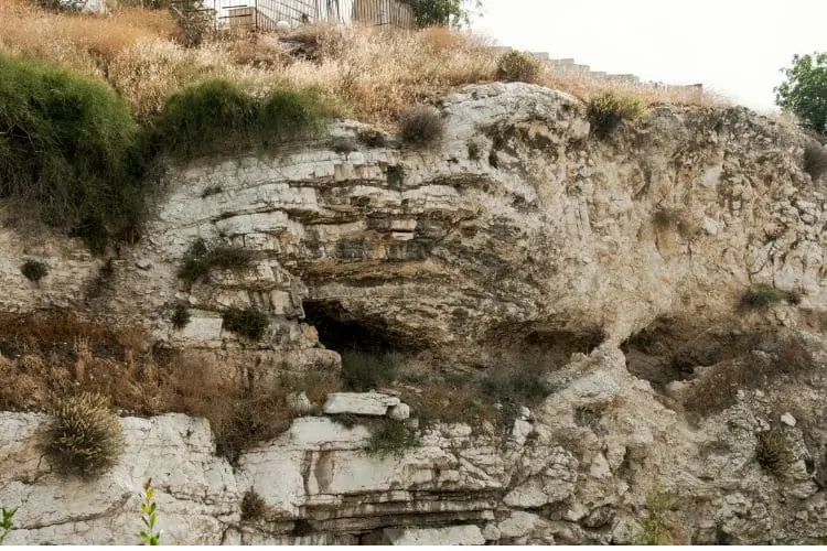 Onde Jesus foi Crucificado - Gólgota Lugar da Caveira