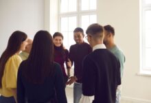 6 Princípios de relacionamento interpessoal baseados na Bíblia