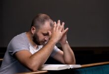 5 Posicionamentos que a Bíblia conduz o crente