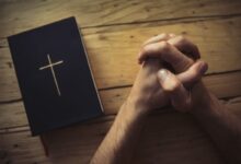 versículos sobre oração que revelam o poder da intercessão