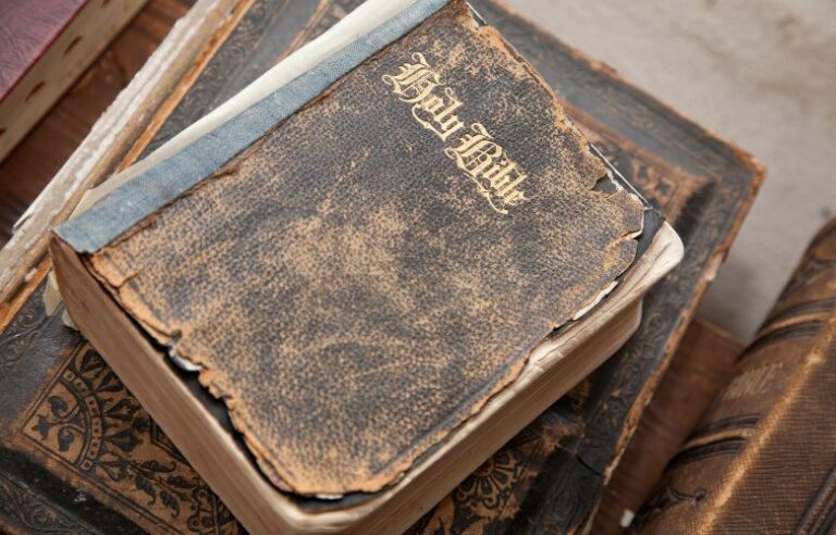 Ordem cronológica dos 66 livros da Bíblia