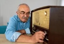 A História do Primeiro Programa Cristão de Rádio