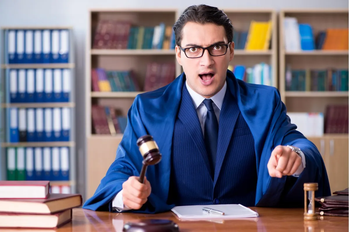 O dever de orar sempre e nunca desistir – Aprendendo com a parábola do Juiz Iníquo